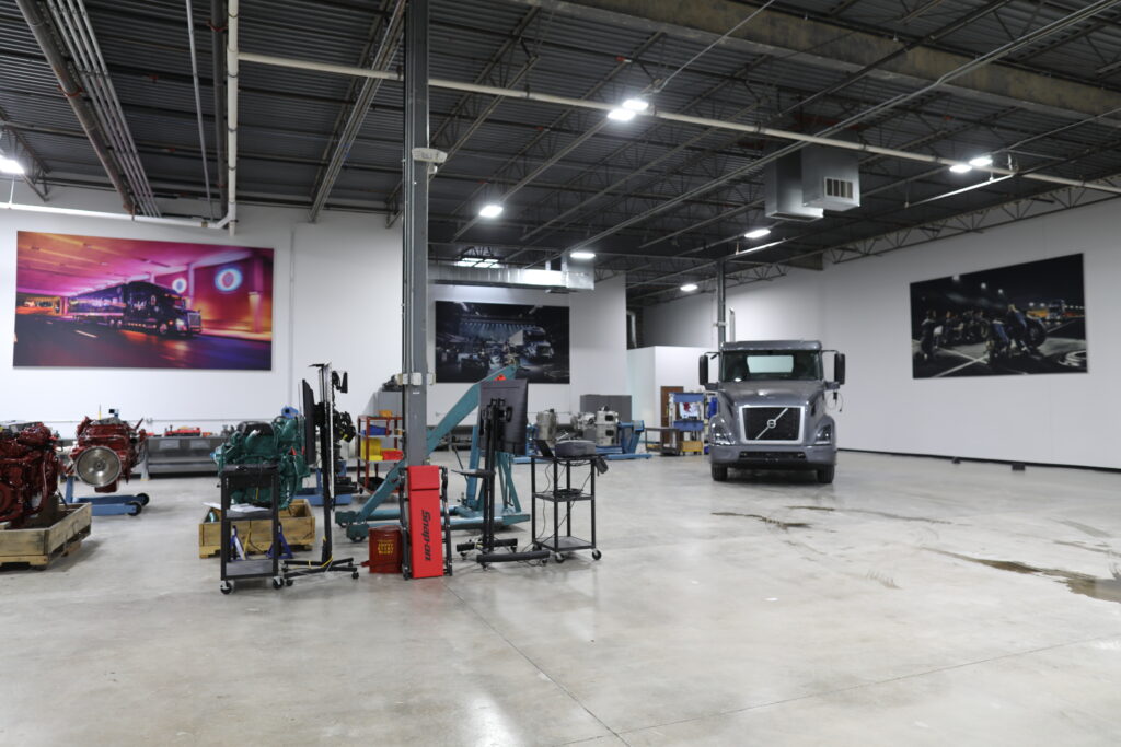 Centre de formation en camions électriques Volvo de Tinley Park, en Illinois.