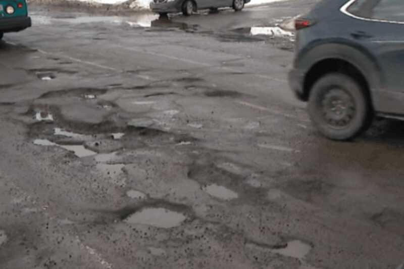 La pire route du Québec de 2022 est à Gatineau article image