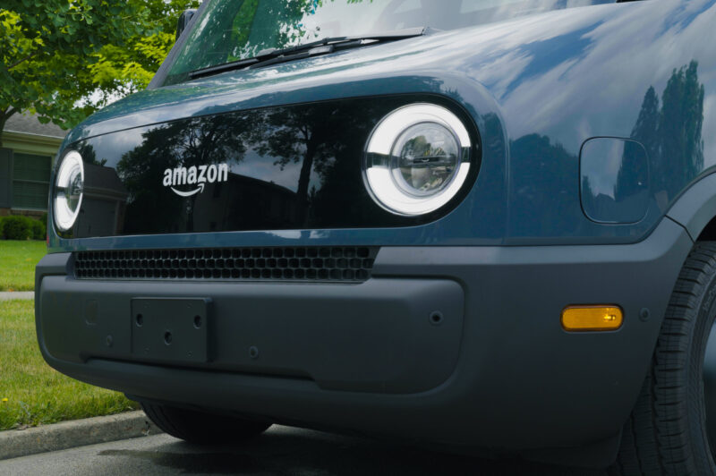 Amazon commence ses livraisons par fourgon électrique aujourd’hui article image