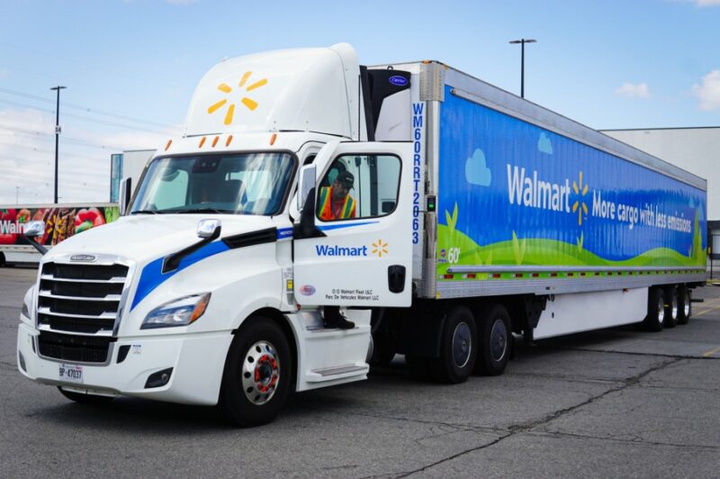 Walmart Canada ajoute une remorque frigorifique de 60 pieds à sa flotte article image