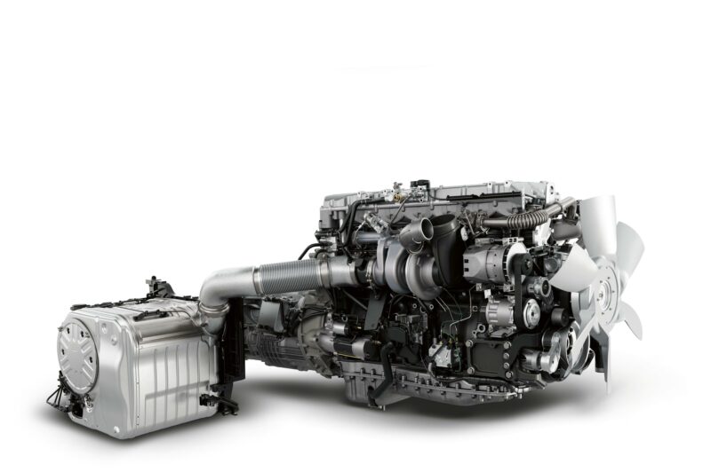 Navistar dévoile son premier groupe motopropulseur intégré S13 article image