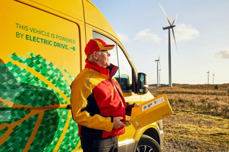 DHL Express Canada dépense 15 millions pour ajouter 110 véhicules électriques à sa flotte article image