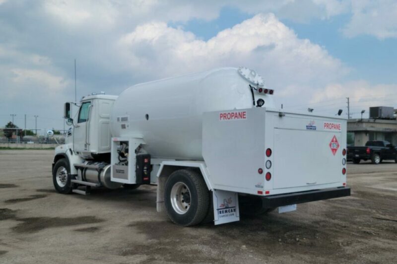 Tremcar produit ses premières citernes à propane en Ontario article image