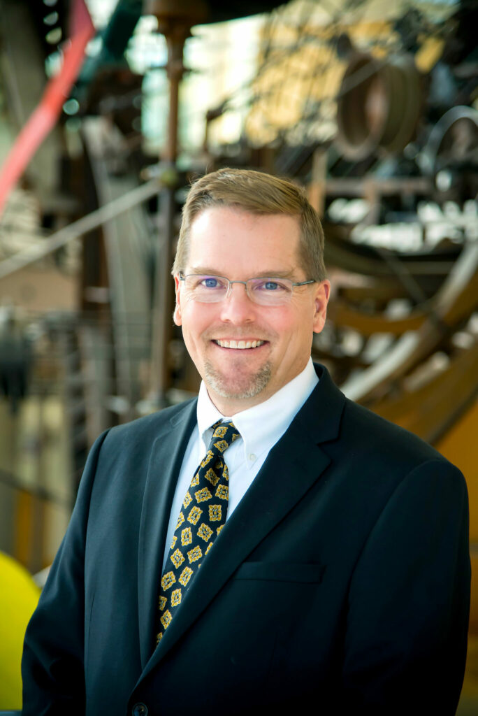 Portrait de Steve Tam, VP d’ACT Research.