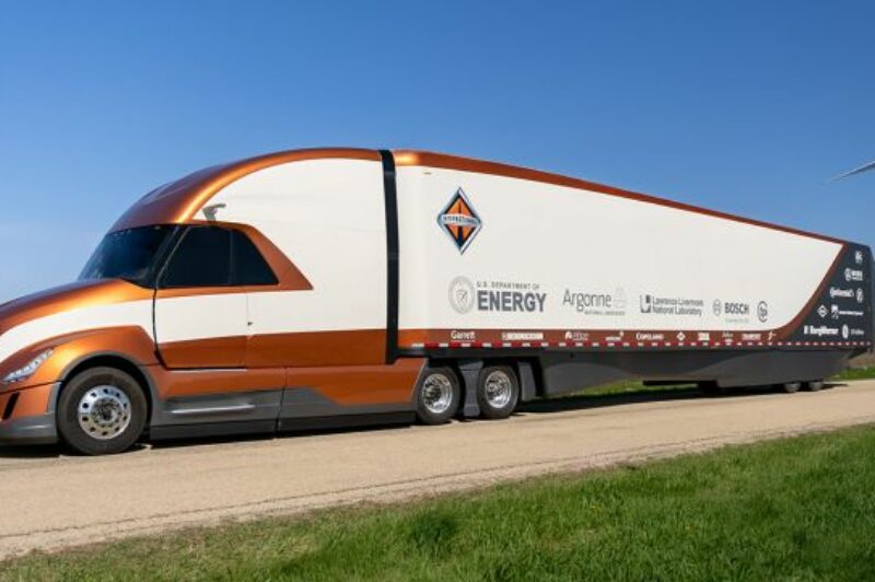 <strong>Le SuperTruck II de Navistar atteint 16 mpg</strong> article image