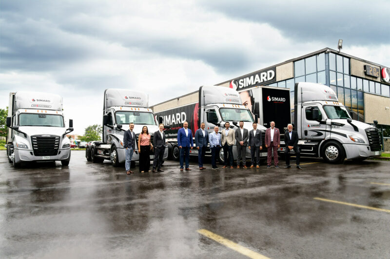 Simard Transport démarre l'électrification de sa flotte avec quatre eCascadia article image