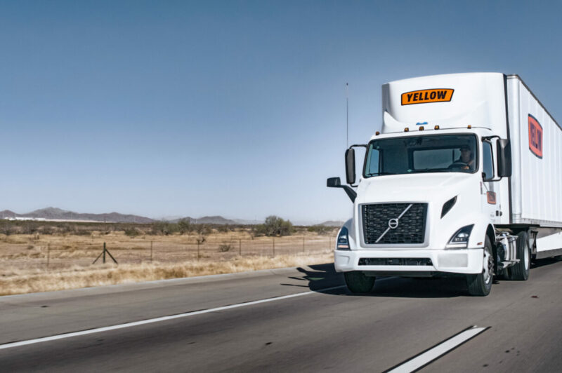 <strong>Yellow Corp. se place sous la protection de la loi sur les faillites et accuse les Teamsters</strong> article image