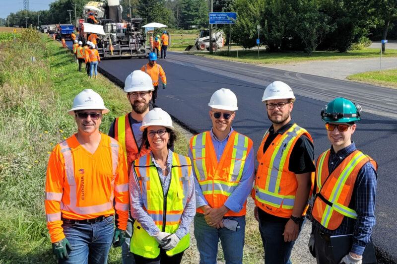 <strong>Jusqu’à 15 % de résidus forestiers dans l’asphalte de certaines routes du Québec pour en réduire l’empreinte carbone</strong> article image