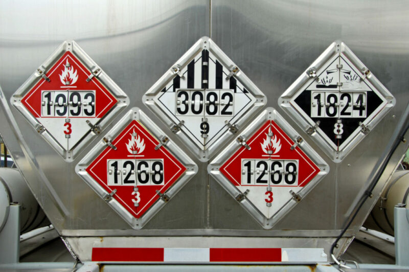 Nouvelle base de données d'identification pour le transport de marchandises dangereuses au Canada article image