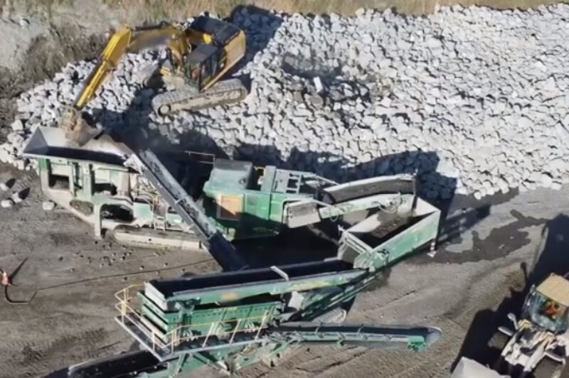 <strong>Québec recycle le béton de la 20 en Montérégie et réalise des économies</strong> article image