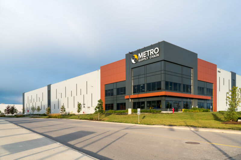 <strong>Une entreprise montréalaise de logistique acquiert la division 3PL de Postes Canada et Purolator</strong> article image