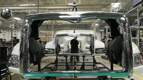 truck-production-2-800×532-c-default-credit-john-g.-smith alternate text for this image