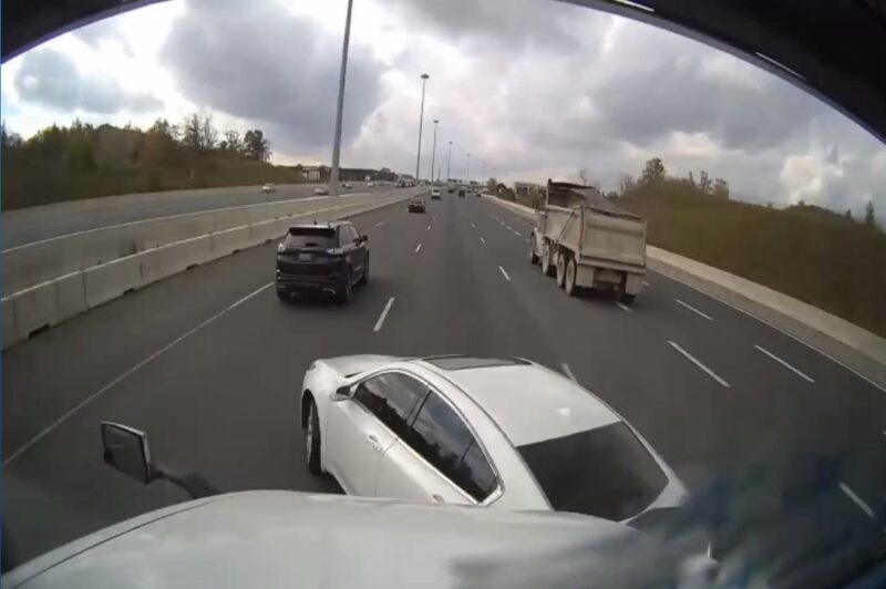 Les camions lourds impliqués dans plus du quart des collisions mortelles sur le territoire de la SQ article image