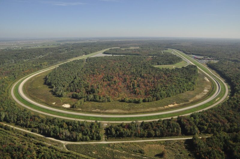 Transports Canada construit un laboratoire d'essai pour les véhicules commerciaux article image