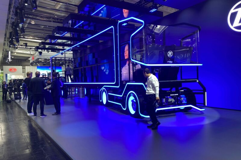 Électrification au neutre : ZF ramène l'hybride à l'avant-plan à l'IAA article image