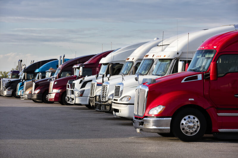 Plus de 11 milliards de tonnes de fret transporté par camion aux États-Unis en 2023 article image