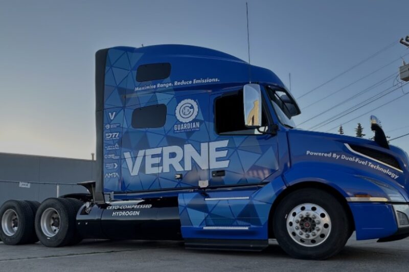 De l’hydrogène cryo-comprimé pour permettre aux camions zéro émission de parcourir plus de 1000 km par plein article image