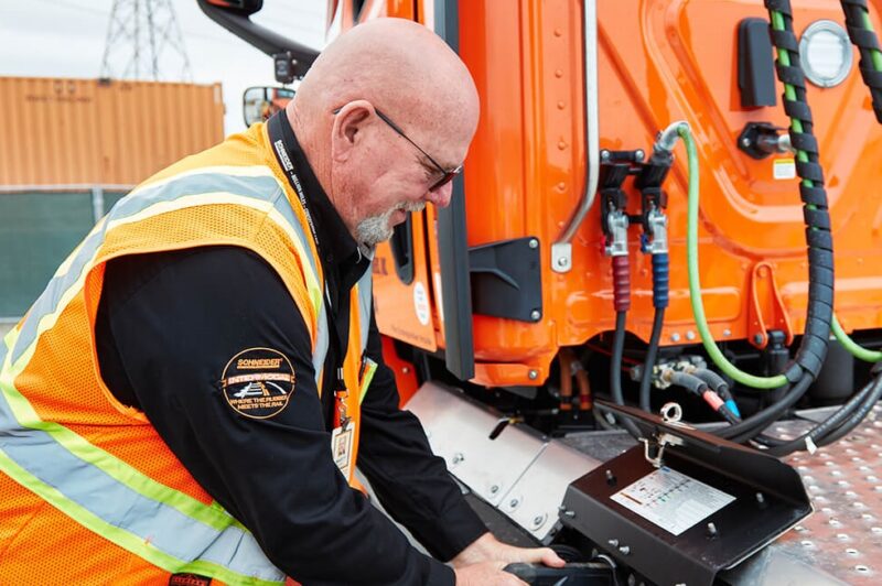 Schneider atteint les 6 millions de milles en mode électrique avec ses eCascadia article image