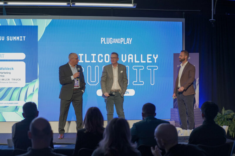 Daimler Truck North America s’associe avec Plug and Play pour améliorer la chaîne d’approvisionnement article image