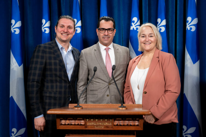 Avec l’appui du Groupe Morneau et du Groupe Guilbault, dépôt d’une pétition de 2 255 noms contre Chauffeur inc. à l’Assemblée nationale article image