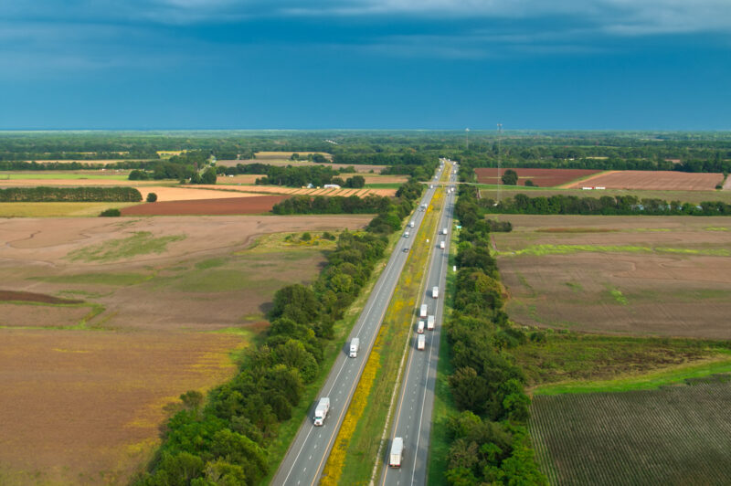 La représentante des transporteurs de l'Arkansas cherche à apaiser les inquiétudes des Canadiens article image