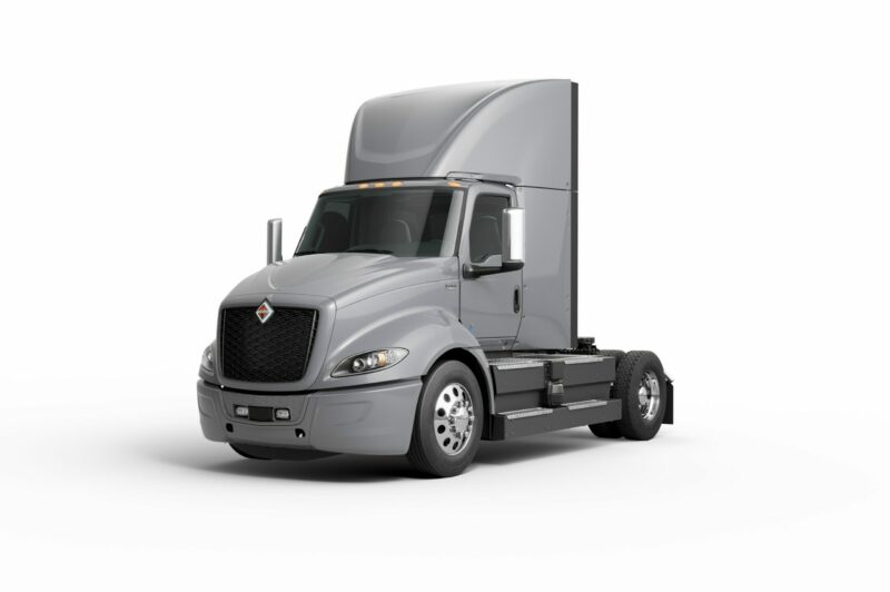 International lance l’eRH, un camion de classe 8 électrique article image