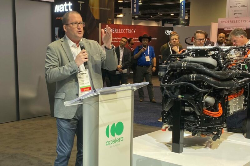 Accelera lance de nouveaux blocs de batteries et de nouvelles technologies pour les véhicules électriques article image