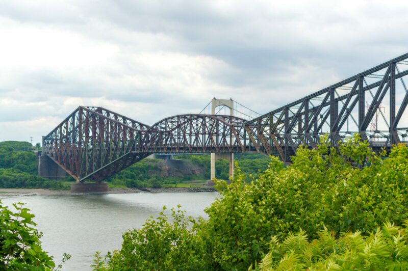 Camions lourds sur le pont de Québec : le fédéral relance l’idée, l’ACQ l’accueille favorablement article image