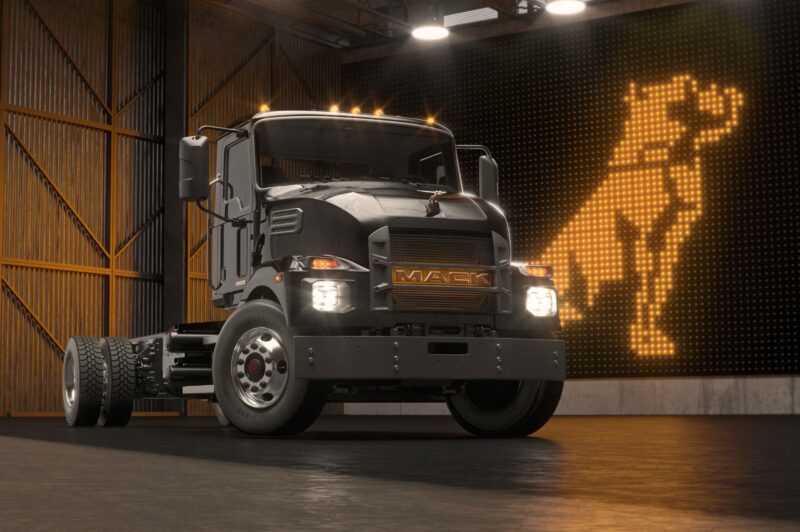 Rappel de camions électriques Mack - Accélérateur article image