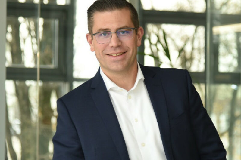 ZF nomme Mathias Miedreich PDG alors que Holger Klein et Peter Laier quittent le conseil d'administration article image