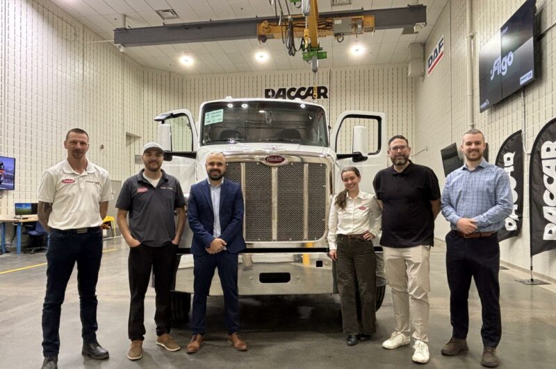 Premier camion au GNC fabriqué au Québec pour un client québécois article image