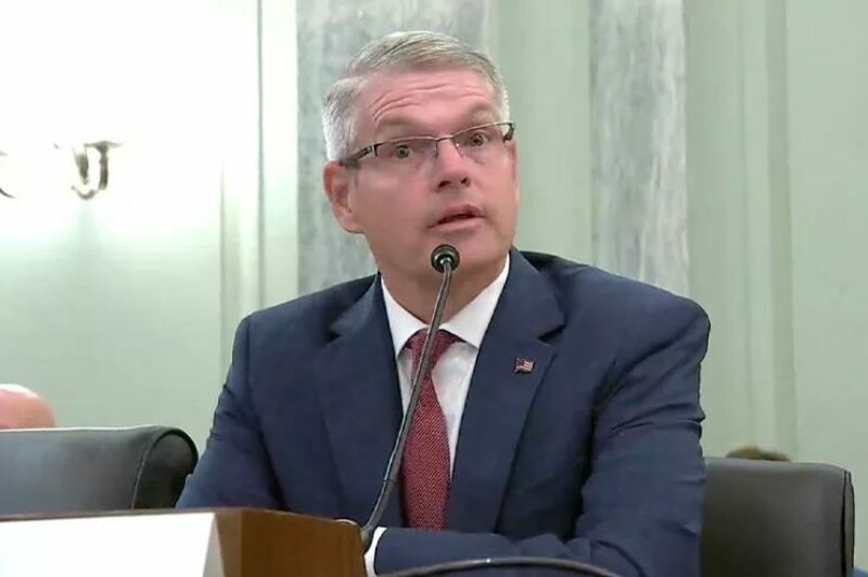 Derek Barrs, de la FMCSA, vise la fin de l’auto-certification article image