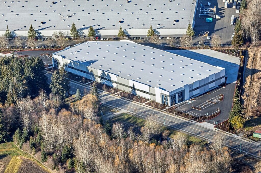 Rendu architectural du futur centre de distribution de pièces Volvo de Tacoma, dans l’État de Washington
