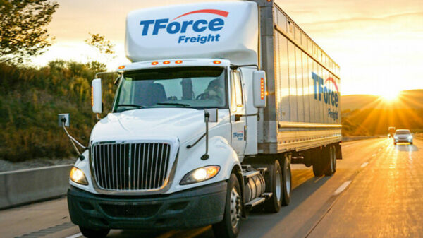 TForce-Freight-dredit-TFI-International-800×532-c-default alternate text for this image