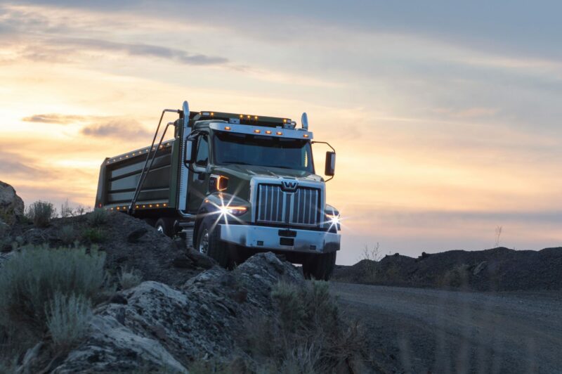 Rappel de Western Star – Risque de surchauffe électrique article image