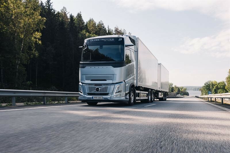 Volvo Trucks vend plus de 10 000 véhicules fonctionnant au GNL dans le monde article image