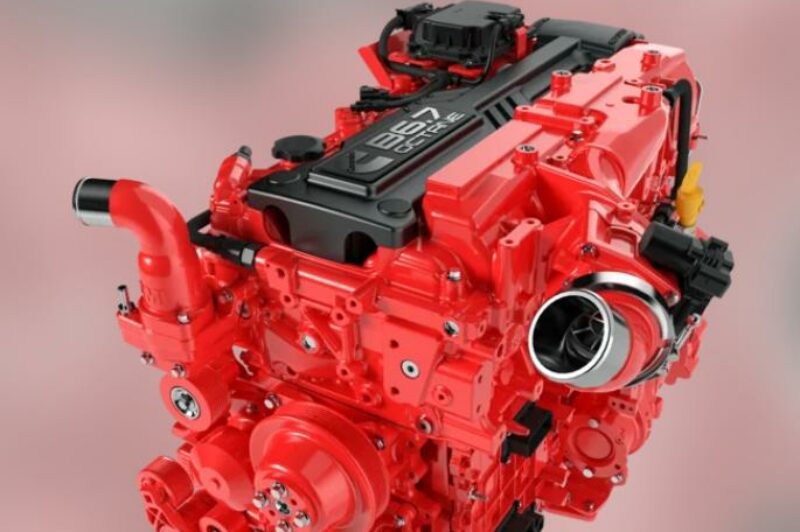DTNA élargit sa gamme de moteurs avec de nouvelles options Cummins pour les camions 2027 article image