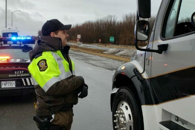 Blitz d’un jour au Québec : 5 camionneurs arrêtés pour facultés affaiblies et des milliers d'autres en infraction article image