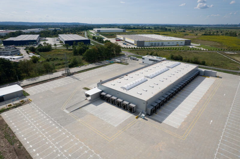 Rapport : malgré l’intérêt pour l’automatisation, les opérations de quai restent largement manuelles article image