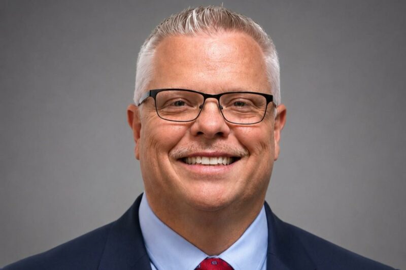 Kenworth Sales nomme Mike Carwile à la présidence article image