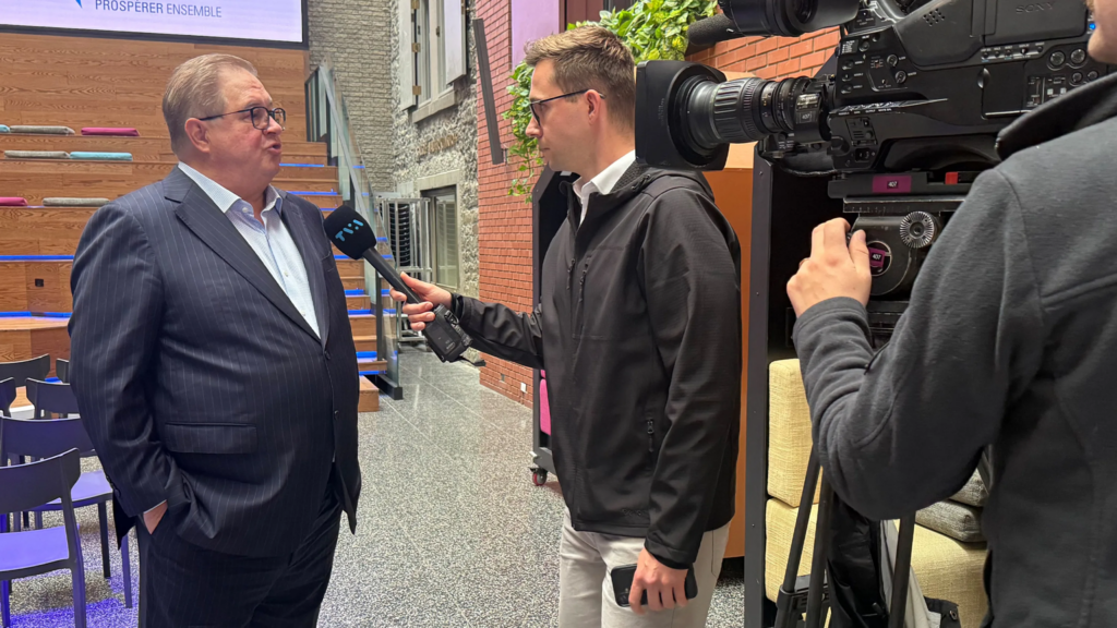 Marc Cadieux en entrevue à la caméra de TVA